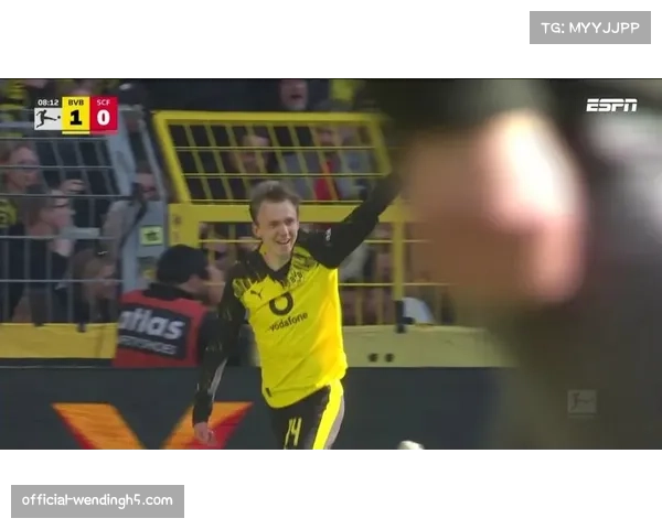 多特蒙德4比0横扫弗赖堡，提前三轮锁定下赛季欧冠正赛席位